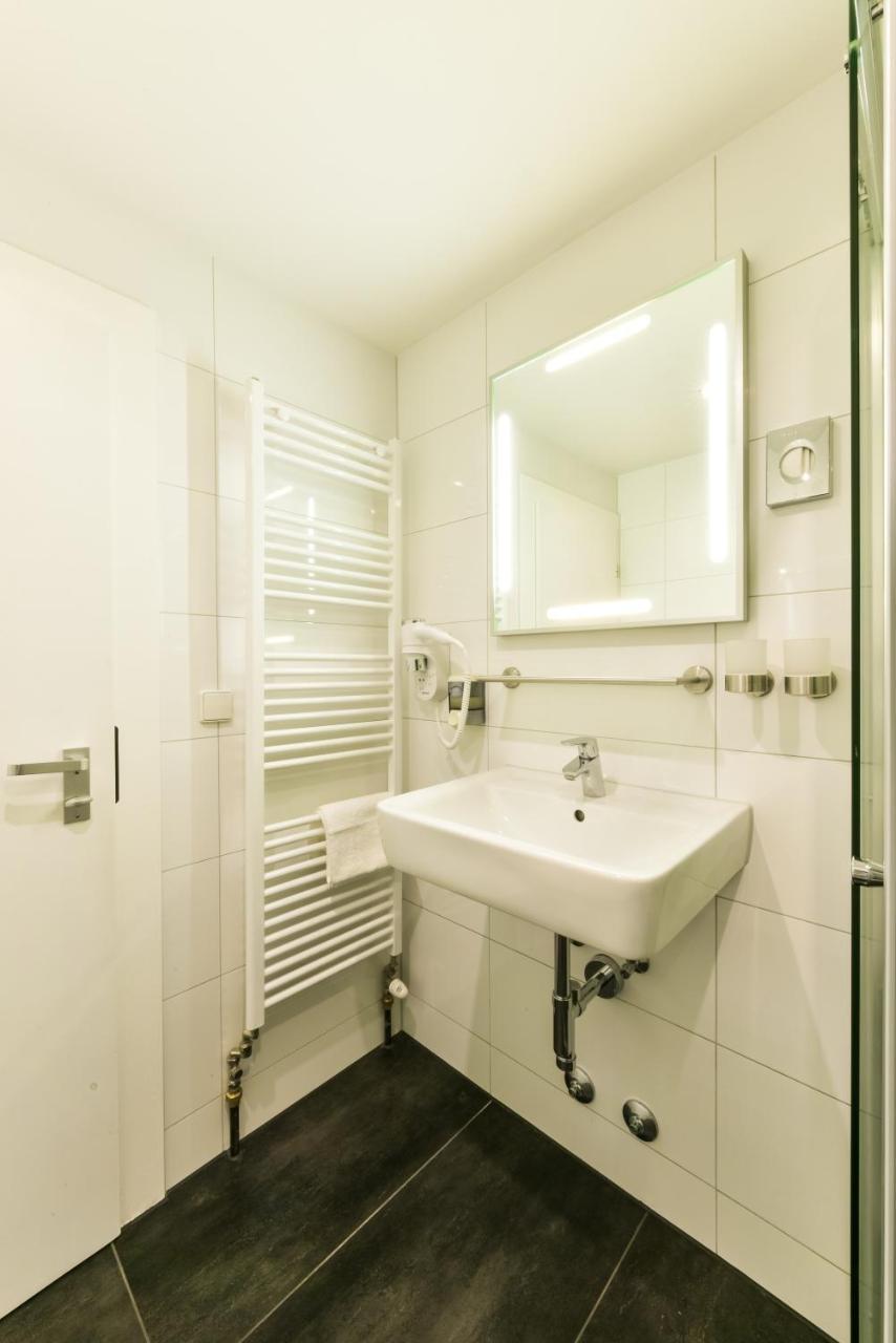 Hotel City 3*